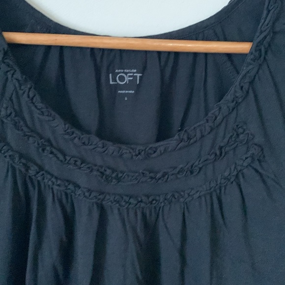 Ann Taylor LOFT, black T-shirt, size large - Picture 2 of 5